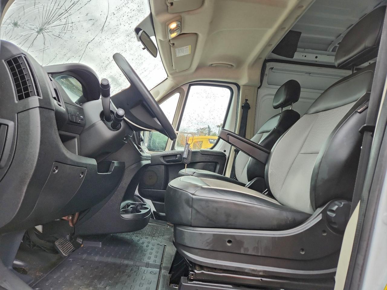 Ram Promaster 2500 High Image 4