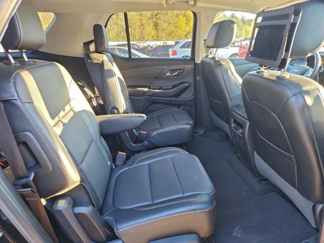 Chevrolet Traverse Premier Image 3