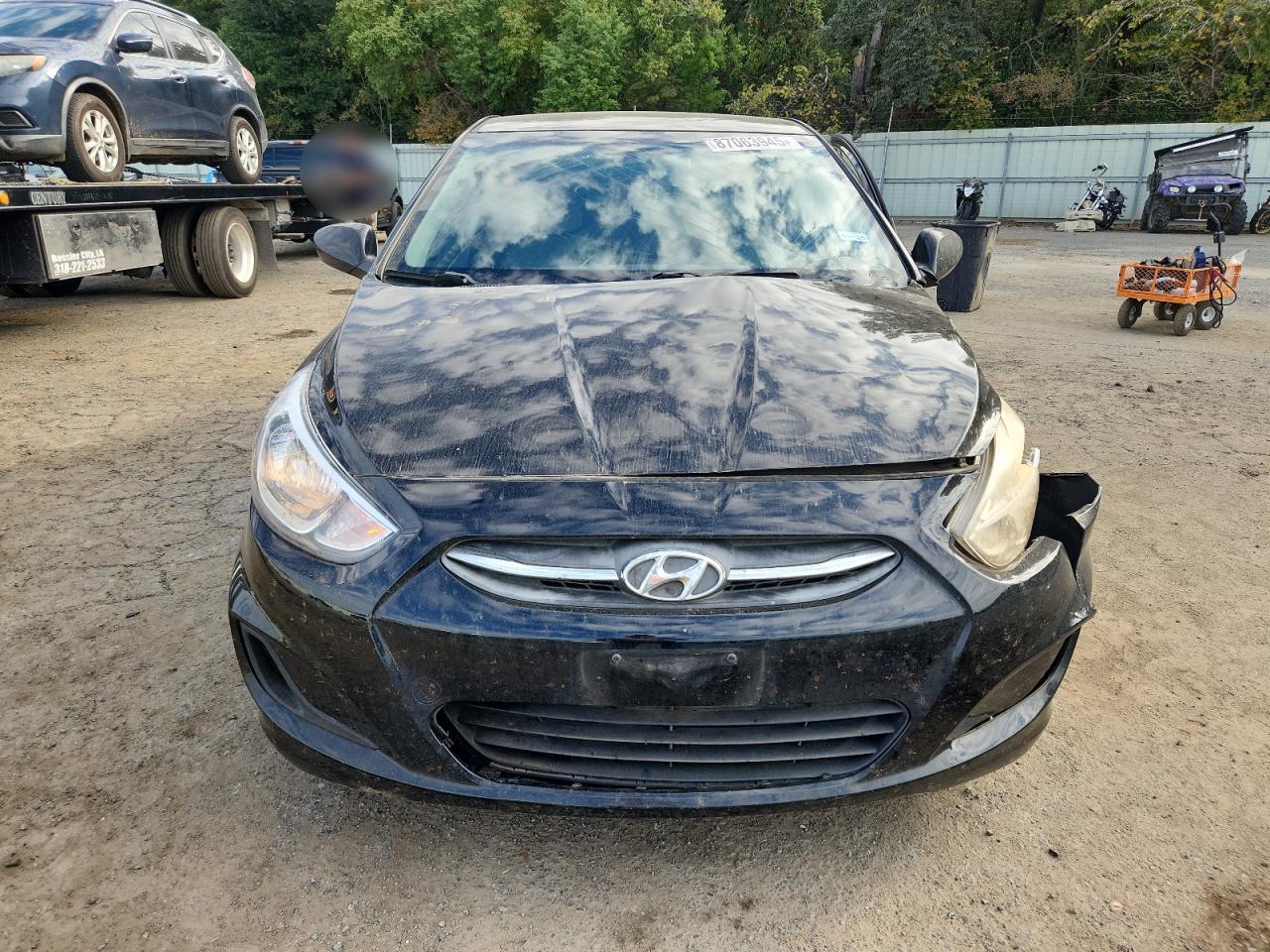 Hyundai ACCENT Se Image 3