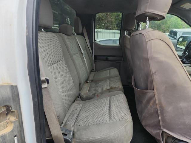 Ford F-150 Super Cab Image 8