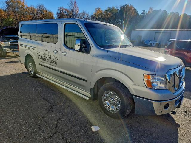 Nissan Nv 3500 S Image 4