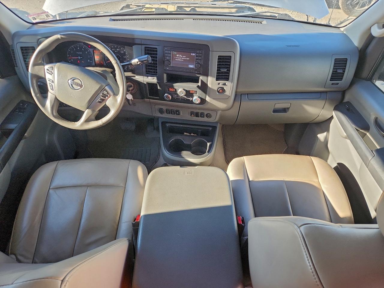 Nissan Nv 3500 S Image 7