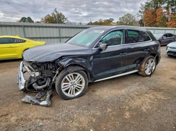  Salvage Audi Q5