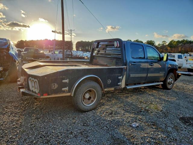 Chevrolet Silverado K3500 Image 4