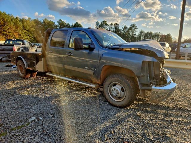 Chevrolet Silverado K3500 Image 2