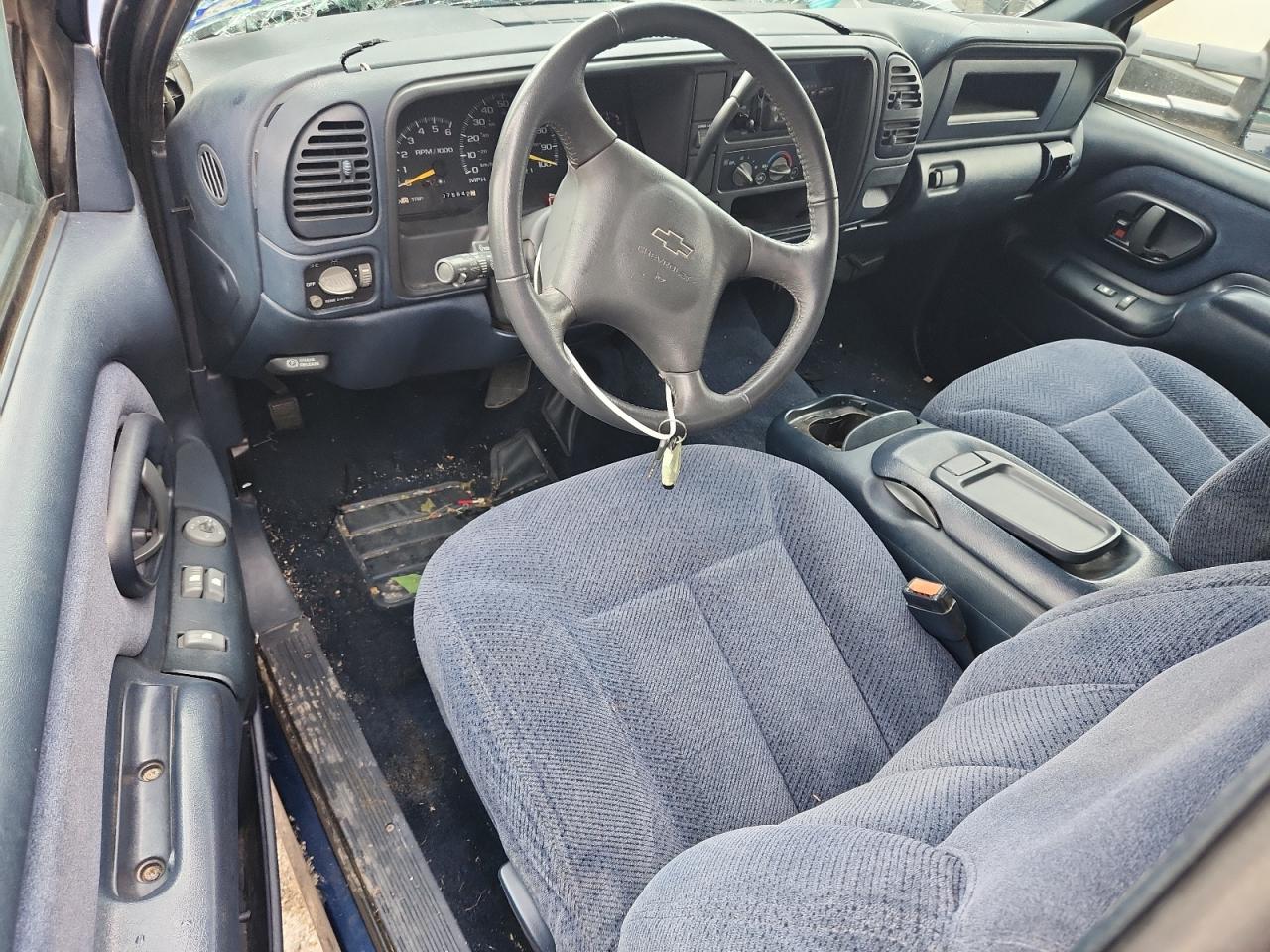 Chevrolet Gmt C3500 Image 12