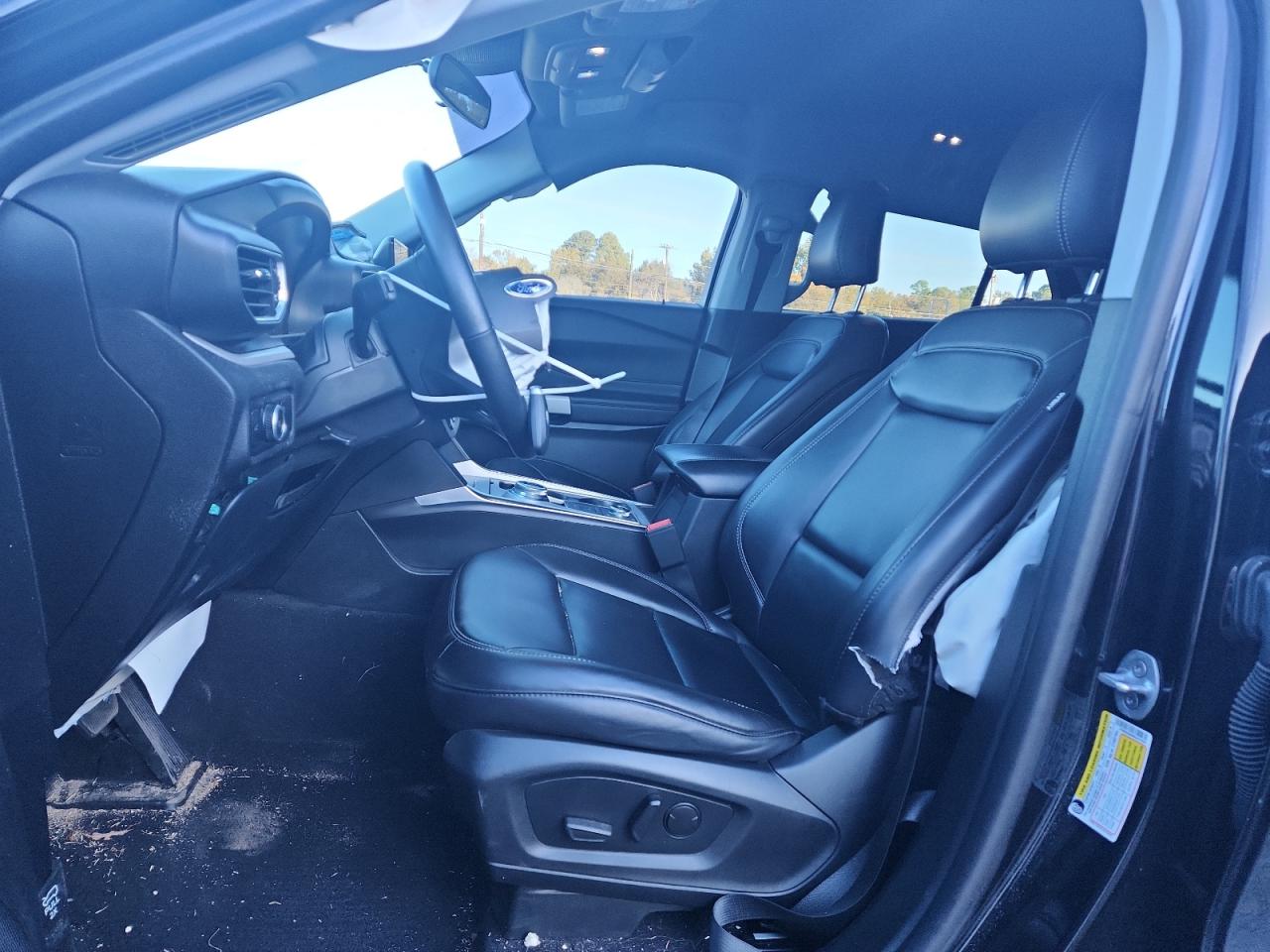 Ford Explorer Xlt Image 6