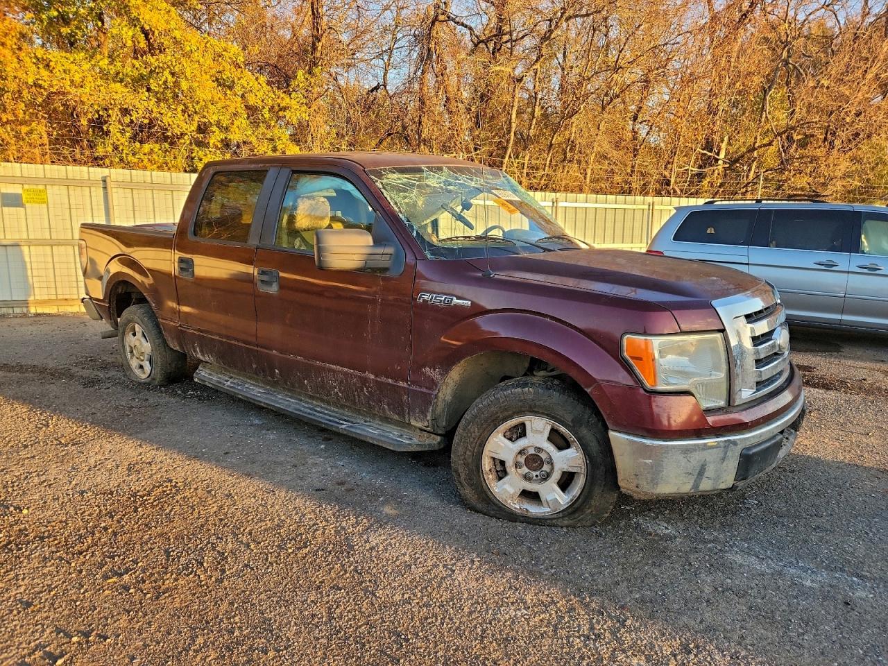 Ford F-150 Supercrew Image 12