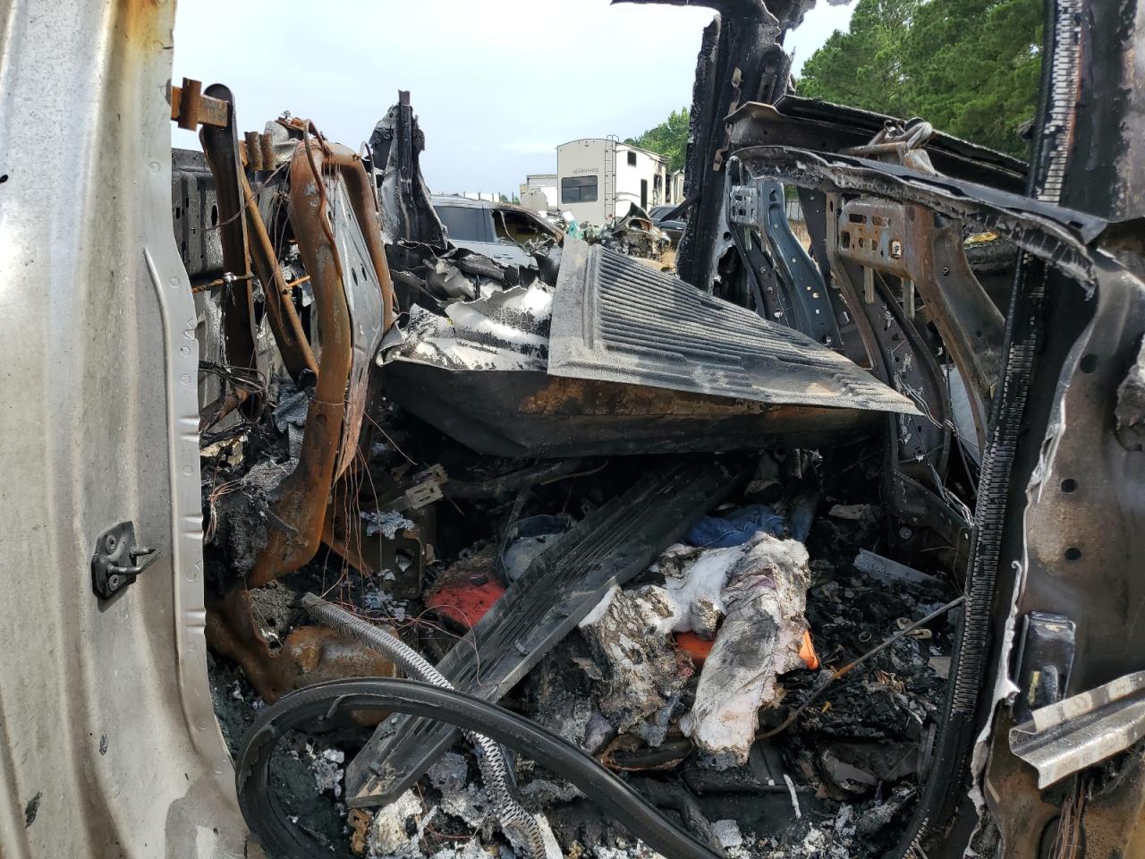 Ford F-250 Super Duty Image 4