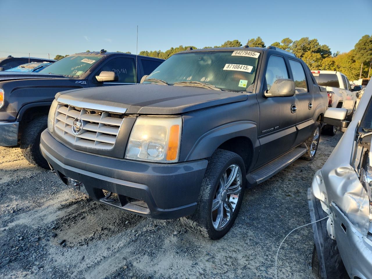 Cadillac Escalade Ext Image 1