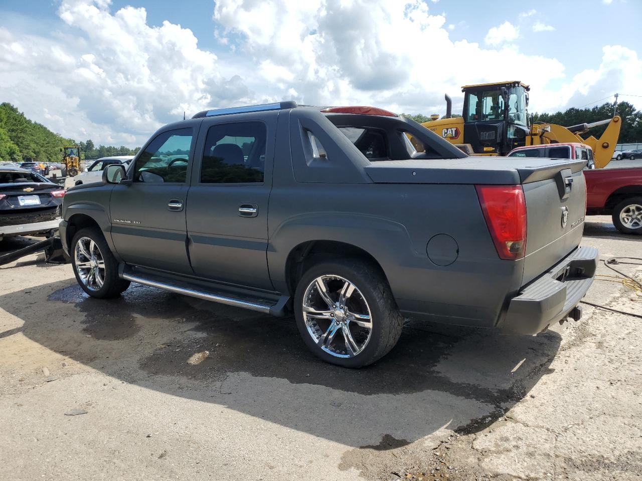 Cadillac Escalade Ext Image 8