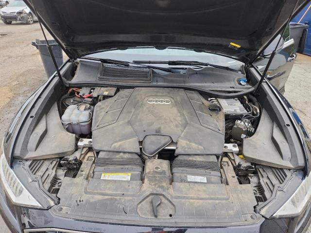 Audi Q8 Prestige Image 12