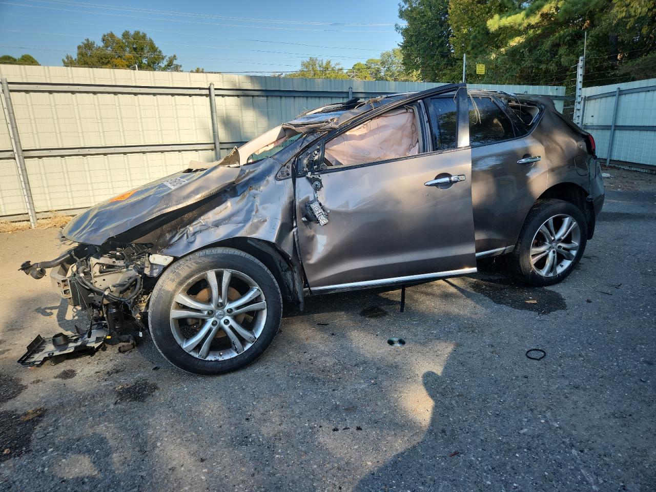 Nissan Murano S Image 1