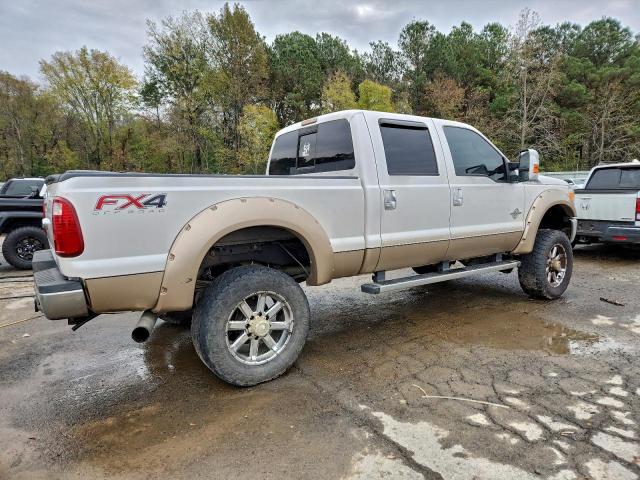 Ford F-250 Super Duty Image 4