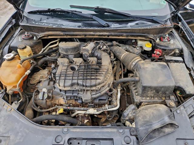 Chrysler 200 Limited Image 7