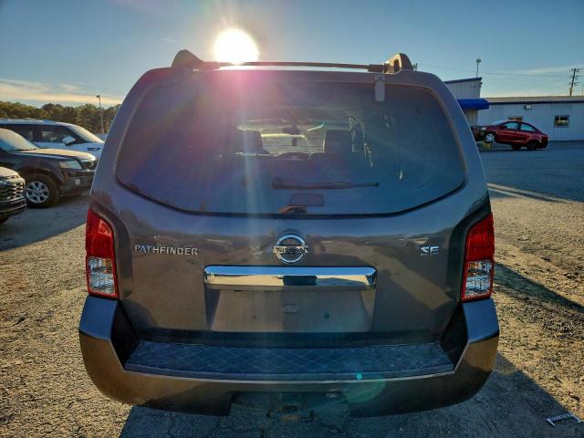 Nissan Pathfinder S Image 5