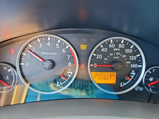 Nissan Pathfinder S Image 8