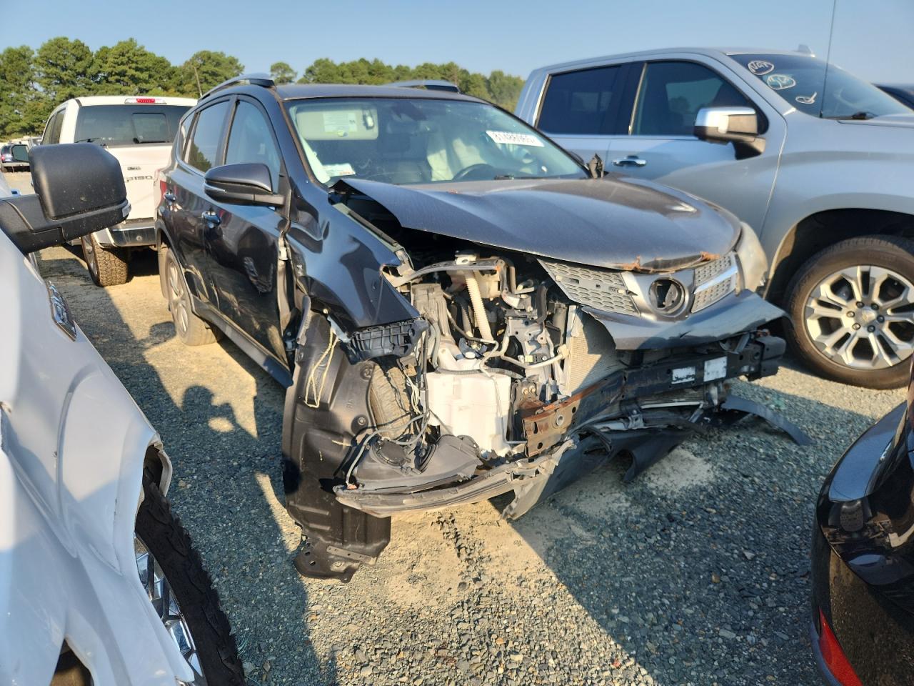 Toyota RAV4 Limited Image 6