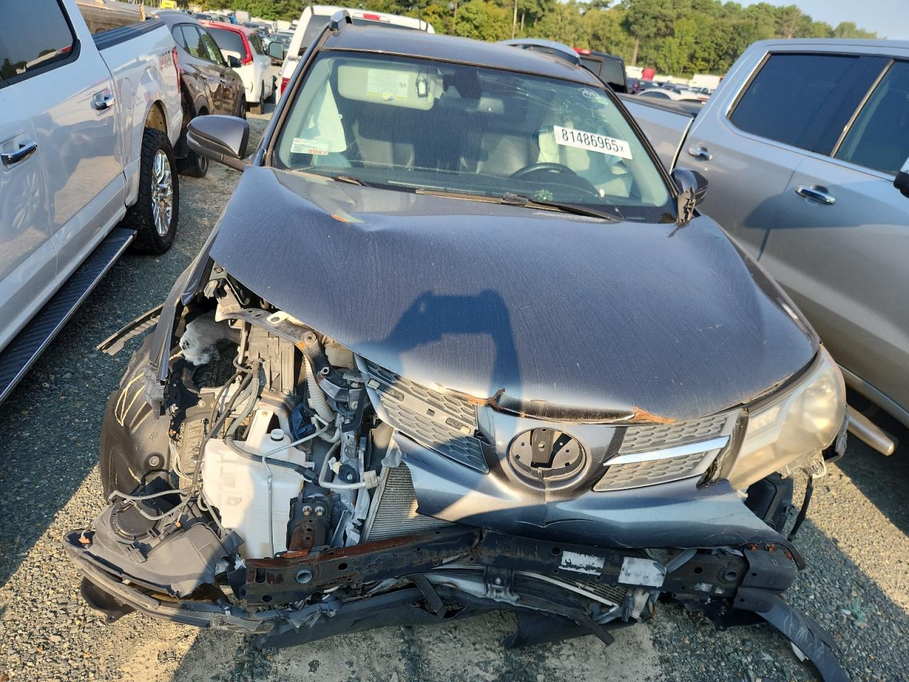 Toyota RAV4 Limited Image 3