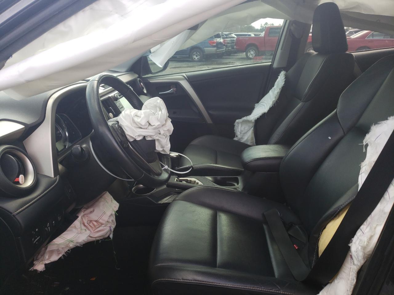 Toyota RAV4 Limited Image 11