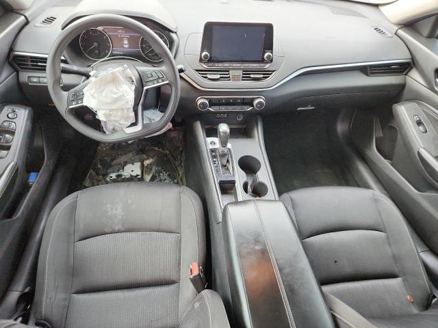 Nissan Altima S Image 4