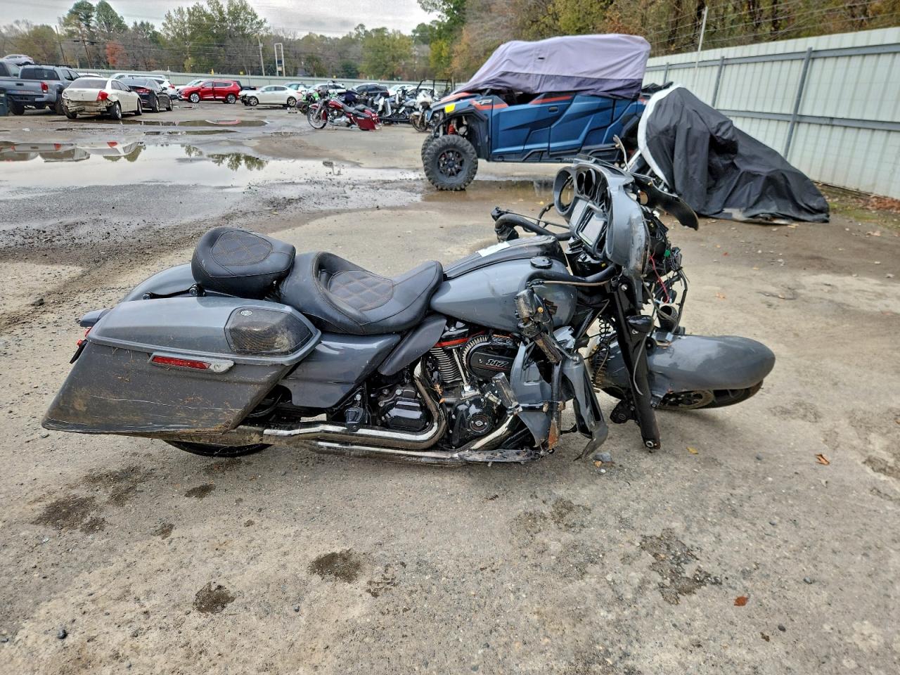 Harley-Davidson Fl Cvo Street Glide Image 1