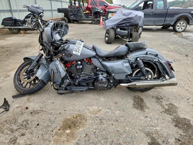 Harley-Davidson Fl Cvo Street Glide Image 6