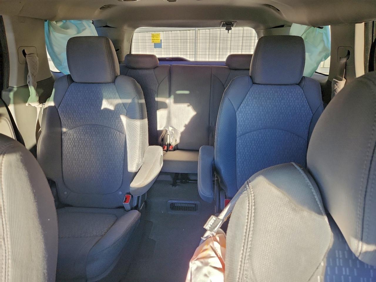 GMC Acadia Sle Image 13