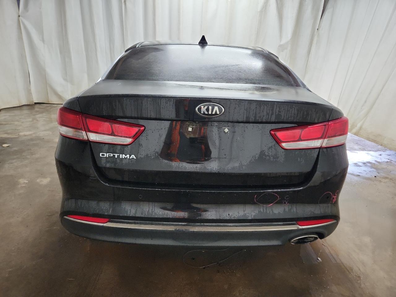 Kia Optima Lx Image 5