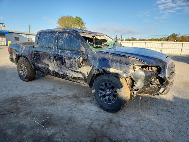 Toyota Tacoma Double Cab Image 6