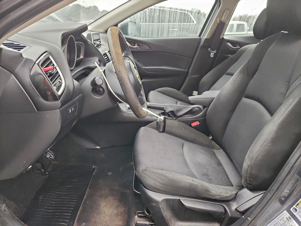 Mazda 3 Sport Image 4