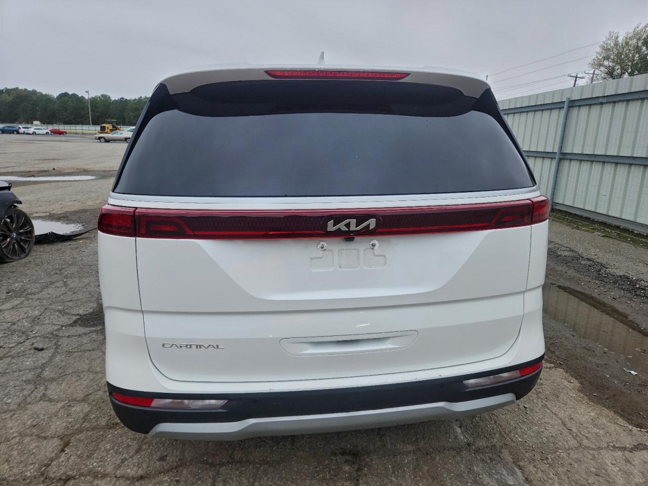 Kia Carnival Lx Image 12