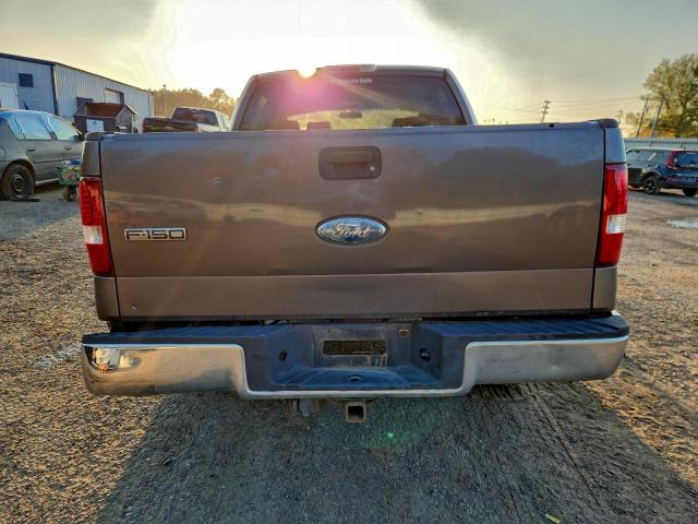 Ford F-150 Supercrew Image 8