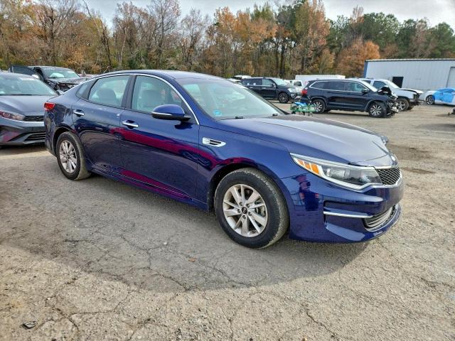 Kia Optima Lx Image 9