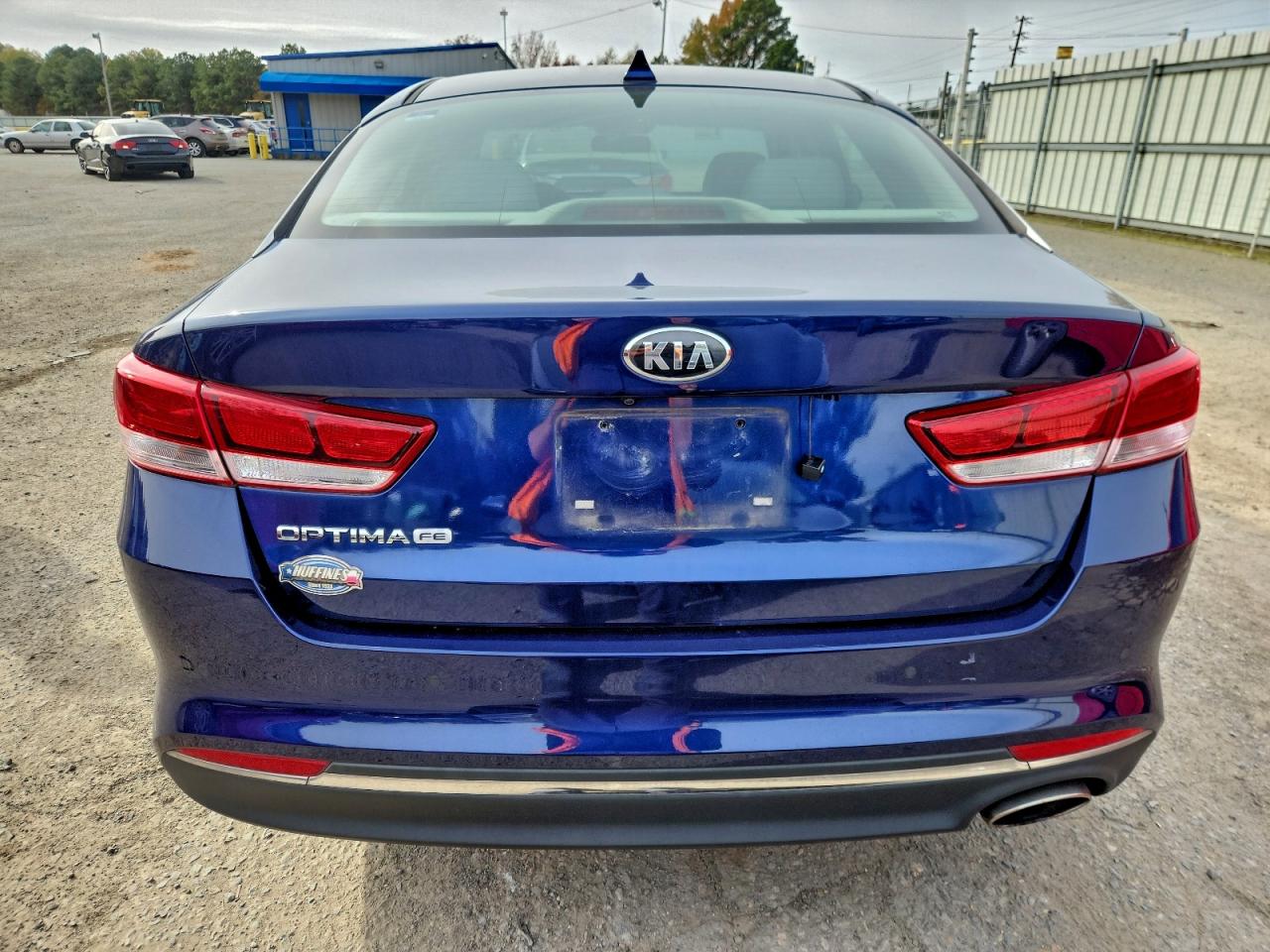 Kia Optima Lx Image 2