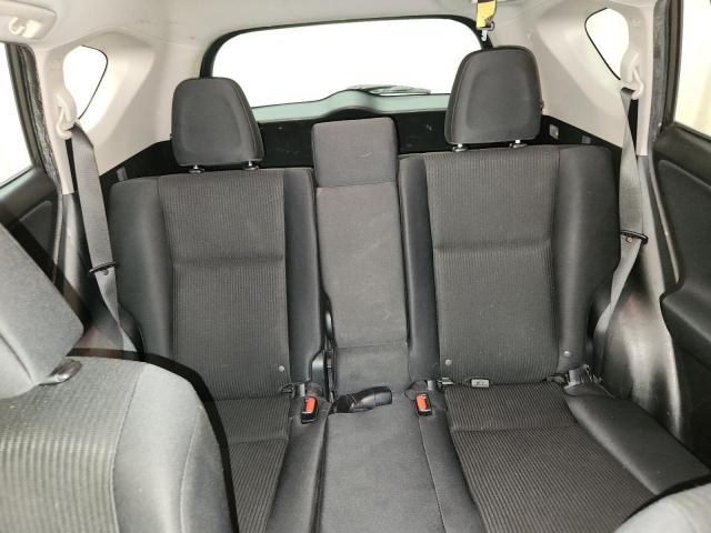 Toyota RAV4 Le Image 2