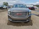 GMC Yukon Denali Image 9