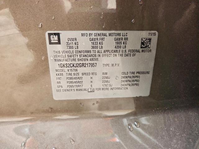 GMC Yukon Denali Image 8