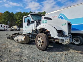  Salvage Kenworth T880