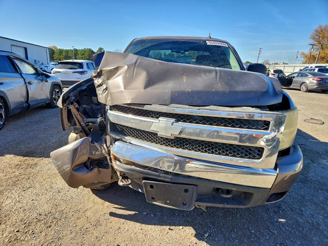 Chevrolet Silverado C1500 Image 4