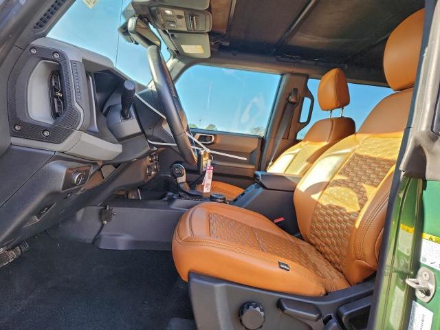 Ford Bronco Base Image 8