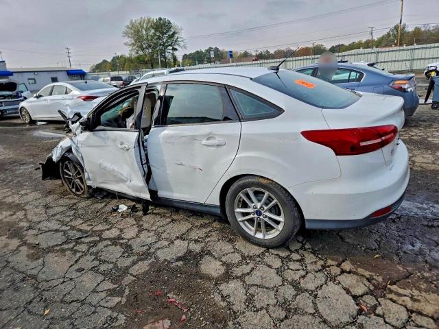 Ford Focus Se Image 3