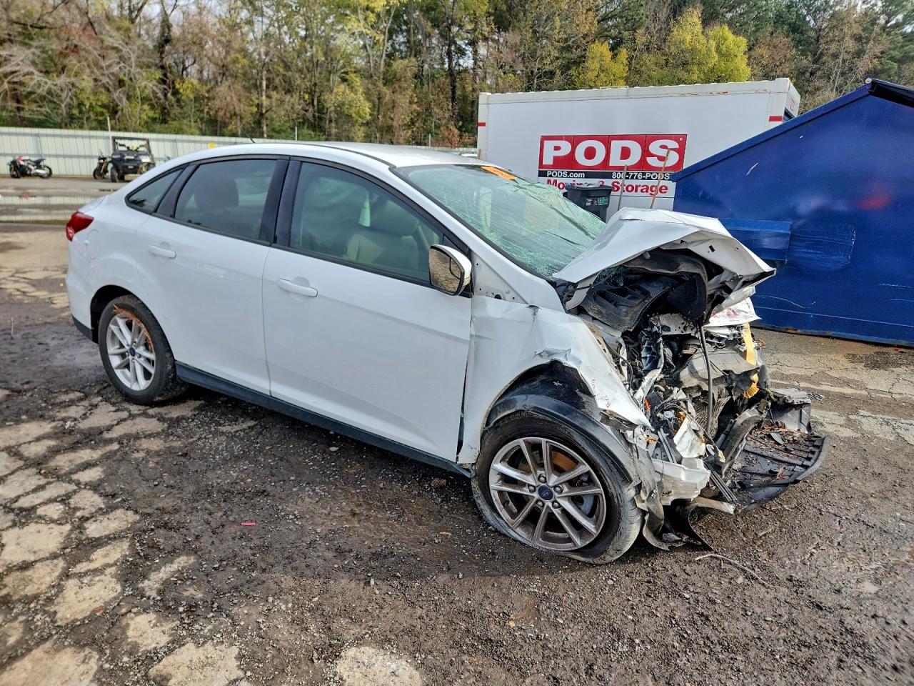 Ford Focus Se Image 6