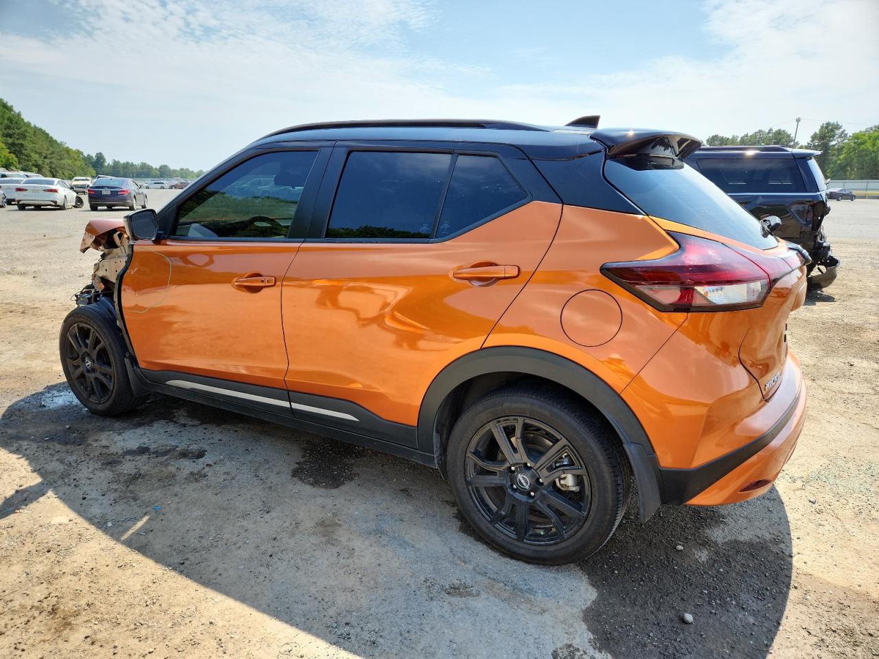 Nissan Kicks Sr Image 2