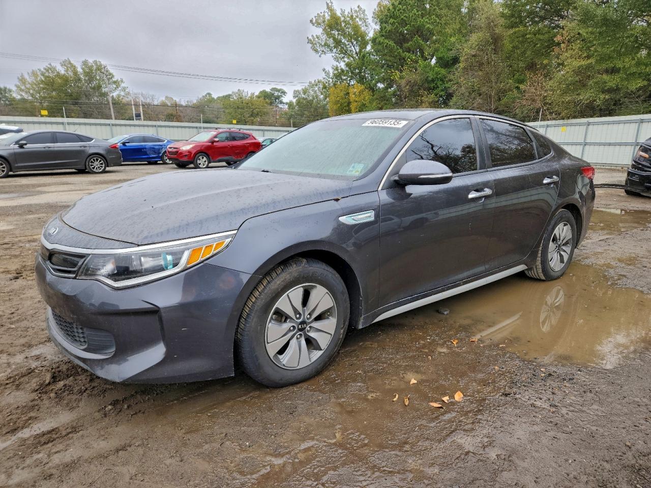 Kia Optima Hybrid Image 1