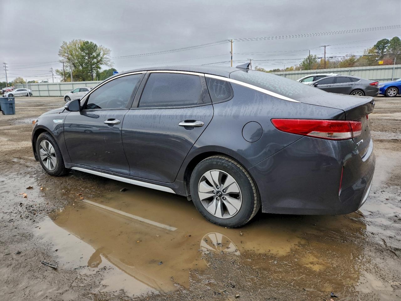 Kia Optima Hybrid Image 7