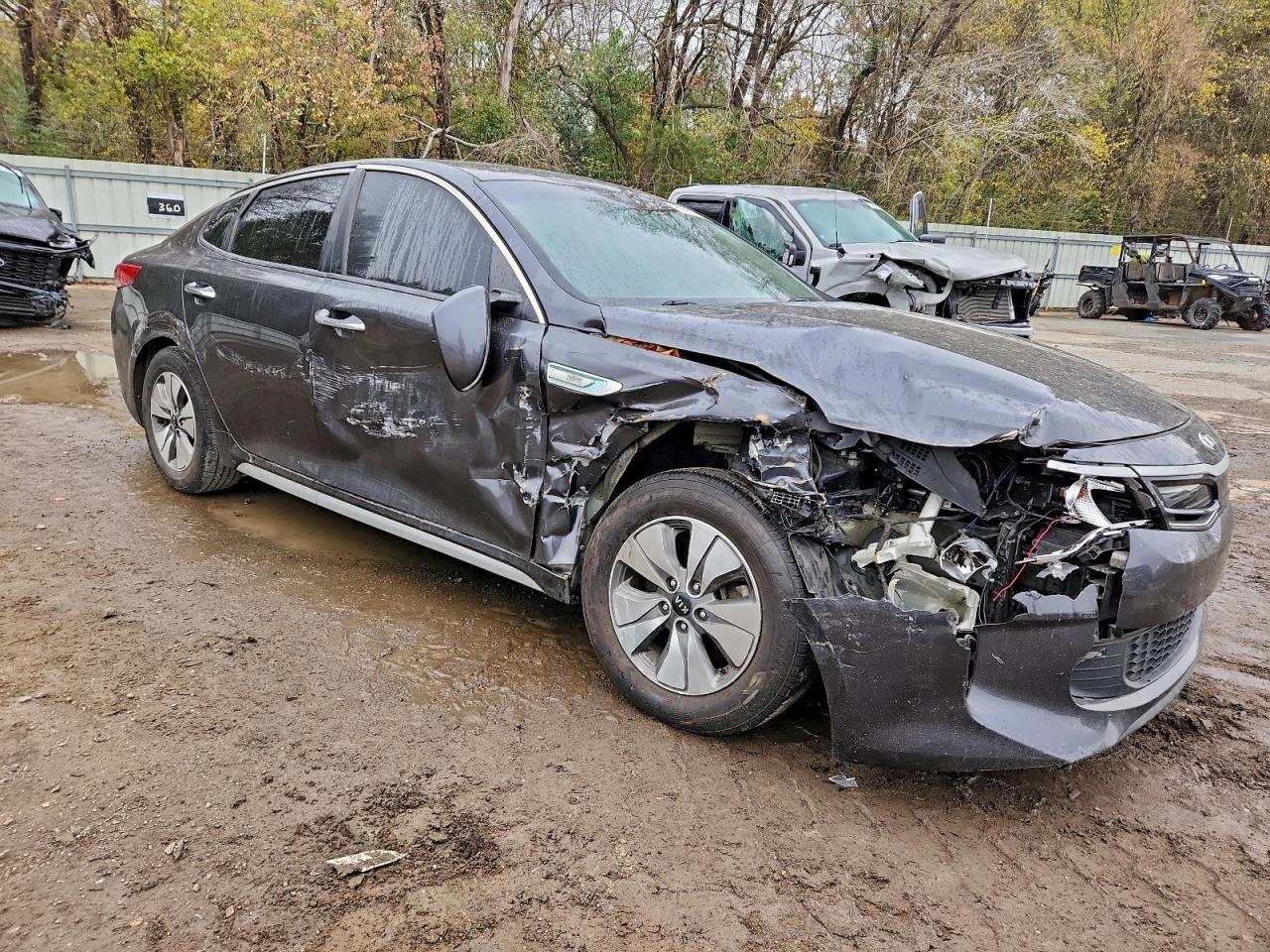 Kia Optima Hybrid Image 5