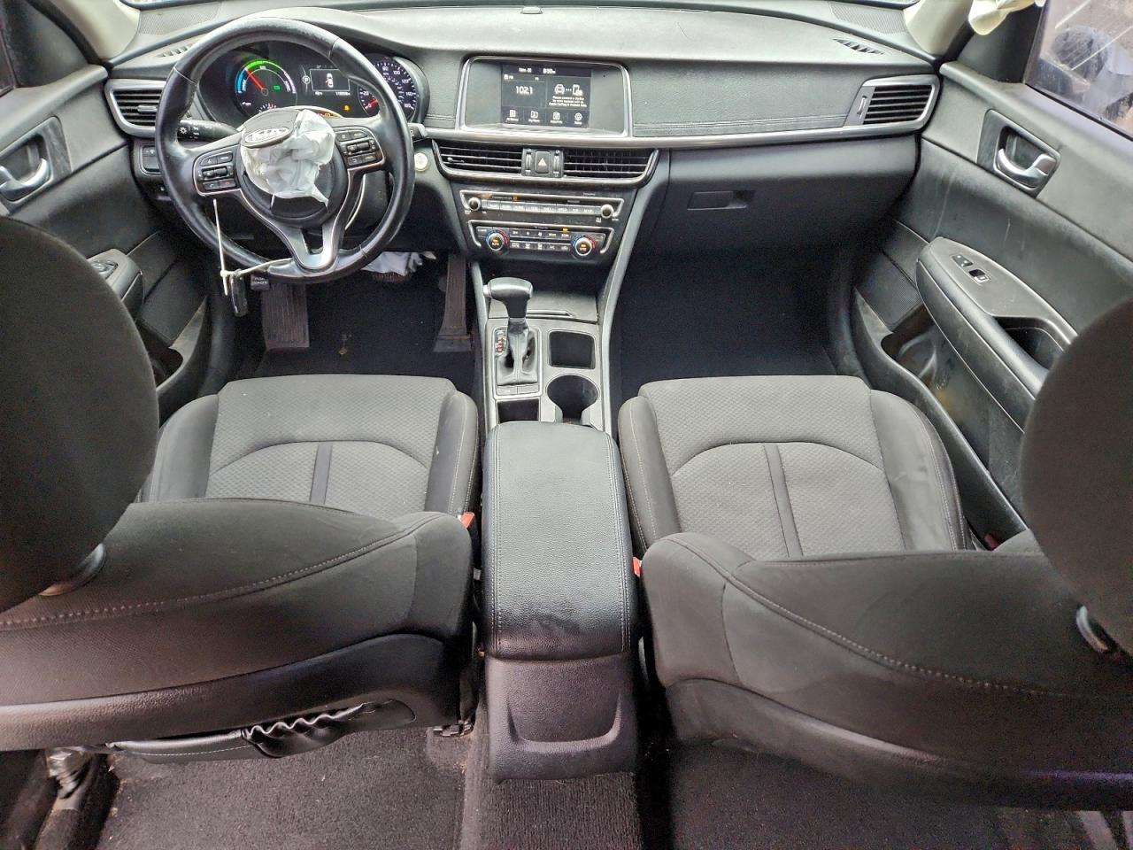 Kia Optima Hybrid Image 10