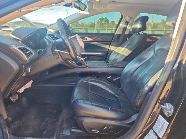 Lincoln MKZ Hybrid Image 2