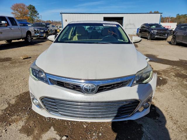 Toyota Avalon Xle Image 6